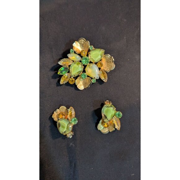 Vintage Green & Yellow Rhinestone Brooch Clip-On Earrings Set Floral Design Esta - Picture 4 of 7